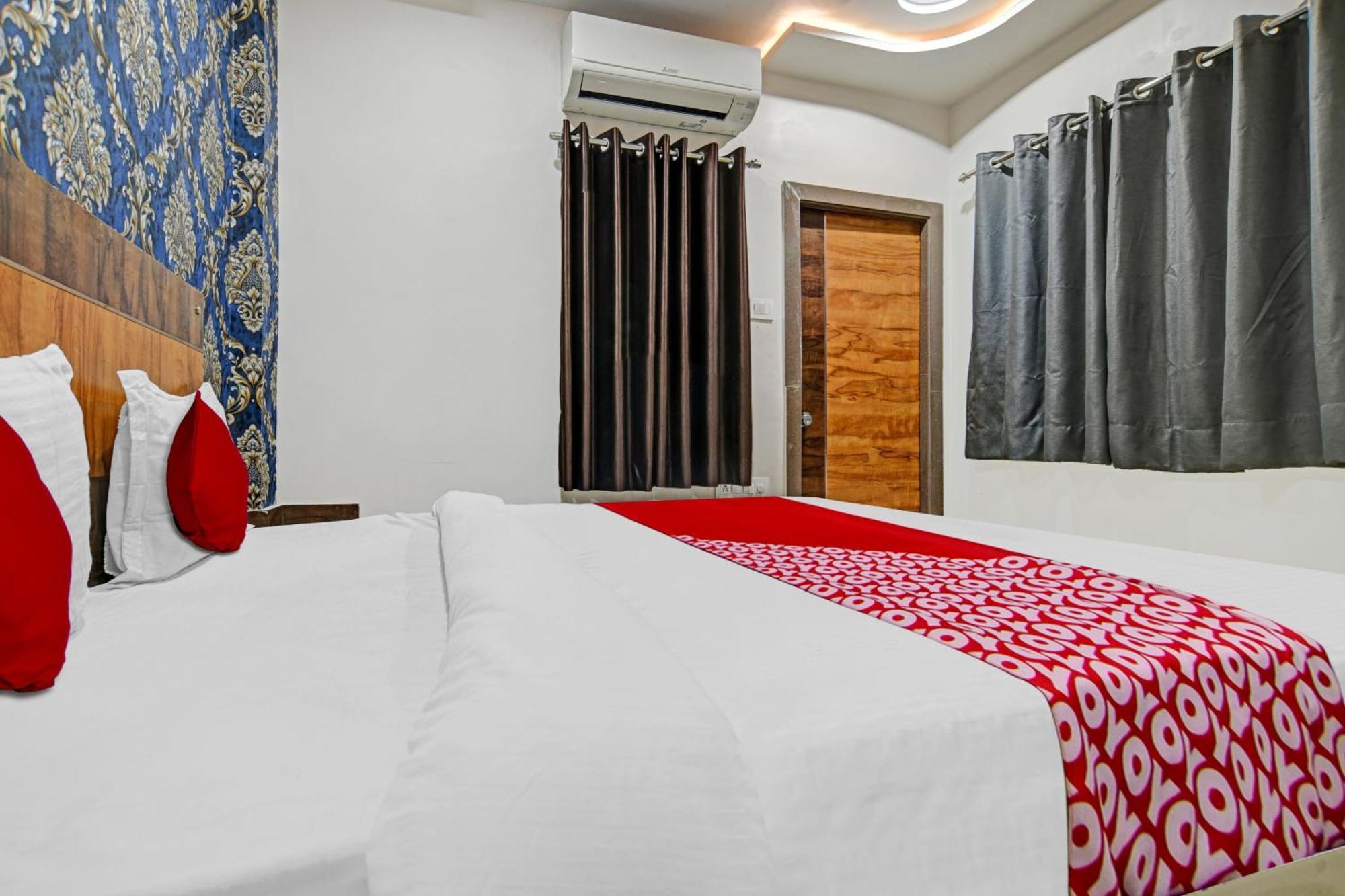 Hotel O Blue Wings Индаур Экстерьер фото